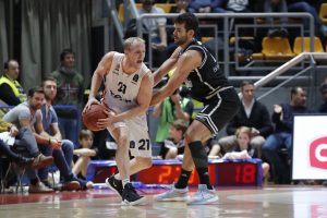 Analizando a Seth Hinrichs, un ala-pívot pasador para BAXI Manresa