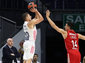 El Real Madrid rompe la racha negativa a costa de un buen Bayern Munich (100-82)