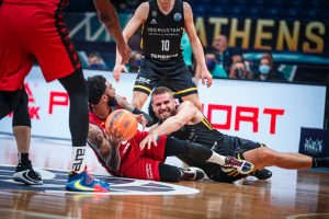 Casademont Zaragoza logra el pase a semifinales en un partido de infarto (87-81)