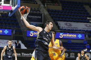Mejor quinteto inicio ACB: Shermadini, Mirotic, Tyson, Trimble y Renfroe