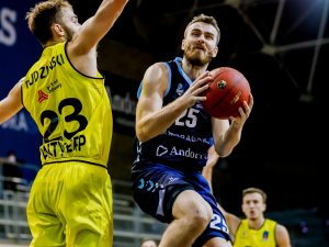 MoraBanc Andorra vuelve de la mejor manera posible a las canchas (82-69)