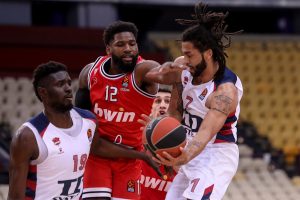 TD Systems Baskonia abusa de un luchador pero convaleciente Olympiacos (76-90)