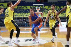 Otro buen final de Valencia Basket les da la victoria ante Fenerbahce (86-90)