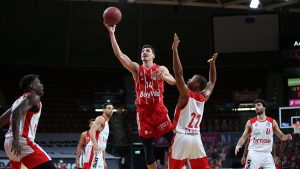 easyCredit BBL (J8,9): F.C.Bayern se lleva el “derby” frente a Brose y Aíto da positivo