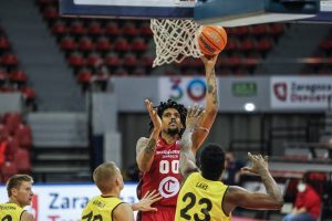 Luces y sombras para seguir invictos en la BCL (85-76)