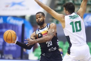 Jasiel Rivero facilita el pase al Hereda San Pablo Burgos (100-70)