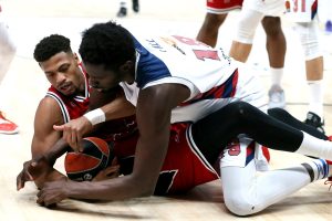 Las pérdidas no impiden un gran triunfo coral de TD Systems Baskonia (79-84)