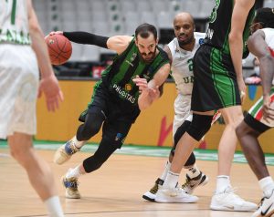 Victoria de quilates del Joventut, que supo sufrir hasta el final (84-77)