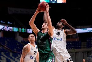 Unicaja se deja la primera plaza al caer en casa con ratiopharm Ulm (90-94)