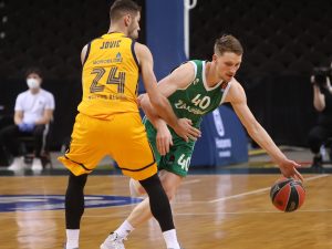 Euroliga (J18): Lauvergne se exhibe ante Khimki. Sloukas frena al Bayern. Anadolu gana