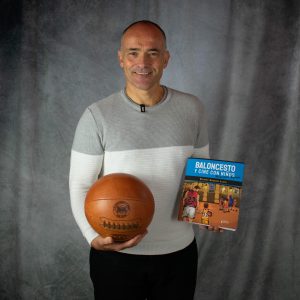 Entrevista a Ricardo Gorgues, autor del libro “Baloncesto y cine con niños”