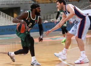 Panathinaikos domina en Atenas ante un Valencia dormido (91-72)