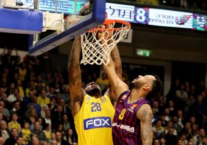 Maccabi corta, en su casa, la racha del Barça Lassa (99-83)