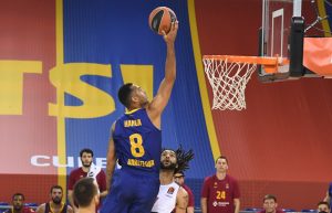 El Barça sobrevive a sus demonios (71-57)