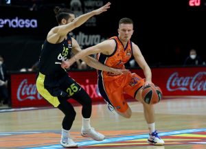 Valencia Basket hace los deberes ante Fenerbahce