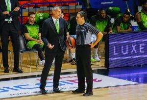 Fuenlabrada destituye a Juárez y pone a Raventós al timón