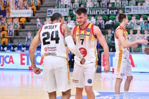 Victoria de Casademont Zaragoza tras una gran segunda mitad (83-95)