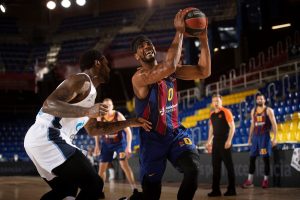 Hanga y Davies reviven al Barça (81-78)