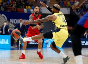 CSKA vuelve a decidir en el último cuarto y pone el 2 a 0 (78-67)