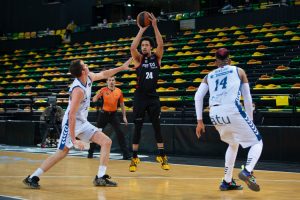 John Jenkins, la demostración que los tiradores puros están para decidir partidos