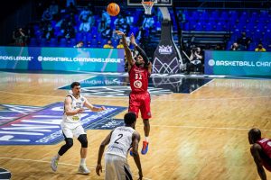 Dylan Ennis lidera a un gran Casademont Zaragoza a las semifinales (78-86)