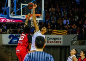 Walter Tavares se lleva el primer premio de Mejor Defensor de la Liga Endesa