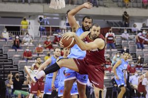 Final LEB Oro J1: Granada desactiva al Breogan a través de Kevin Larsen