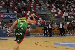 LEB ORO Playoffs 1/2 Final J2: La esperada final gallega en peligro, habrá tercer partido