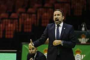 Barreiro cambia Zaragoza por Unicaja y Joan Plaza seguirá en el banquillo del Betis