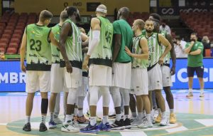 El Betis revoluciona la plantilla y anuncia la salida de nueve jugadores