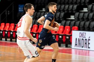 Doble rumor: ¿Luke Maye a Manresa y Nikolic a Burgos?