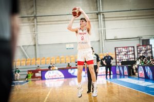 #FIBAU19 Resumen: Rubén Domínguez hace 9/9 en tiros y jugará cuartos ante Canadá