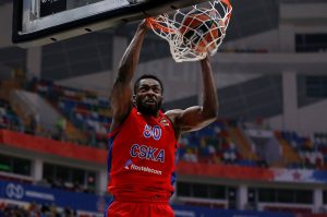 Michael Eric, potencia física y experiencia para la pintura de Unicaja