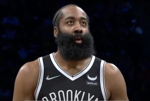 Harden, bajo mínimos en el decepcionante inicio de los Nets