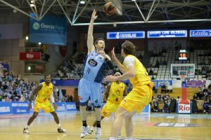 Tyler Kalinoski, sinónimo de efectividad para el Río Breogán