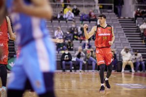 LEB Oro J11: Estudiantes muerde el polvo en Granada. Girona sigue en la nube.