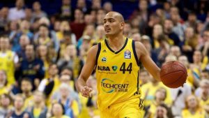 Stefan Peno vuelve a España de la mano del Surne