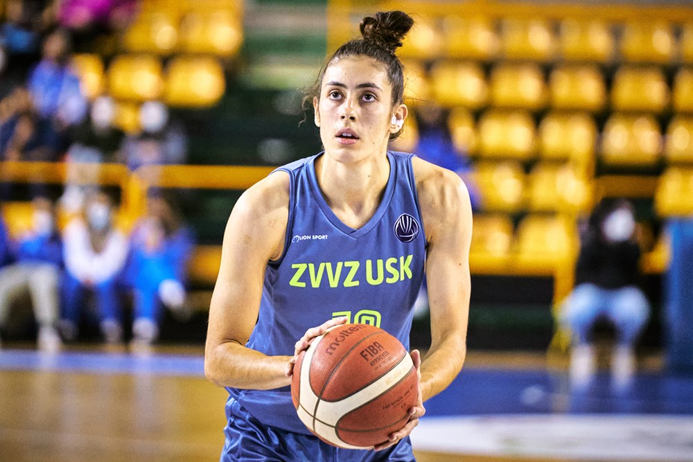 María Conde y su aventura continental. Talento en estado puro en el ZVVZ USK Praga