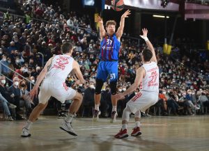 FC Barcelona recupera el liderato tras una buena victoria ante Estrella Roja