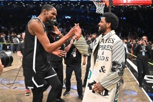 Noche NBA: Celtics ve truncada su racha de victorias y Durant mete 53 para ganar a Knicks