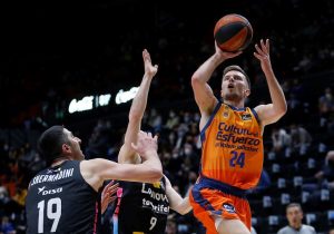 Martin Hermannsson lídera a Valencia hacia una victoria ‘in extremis’ frente a Tenerife