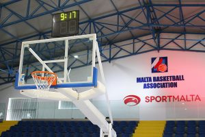 Esperpento en el basket. Final de partido pactado.