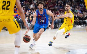 El Barça tira de carácter y de defensa para vencer a Lenovo Tenerife (69-65)