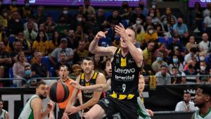 Playoff ACB: Tenerife se cobra venganza de la Penya con un soberbio Wiltjer (103-76)
