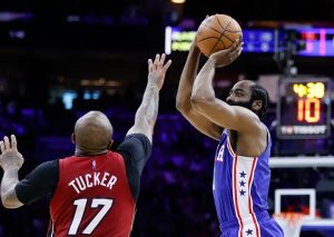 Around NBA: Atkinson seguirá en Warriors; Harden alargará su vínculo junto a 76ers