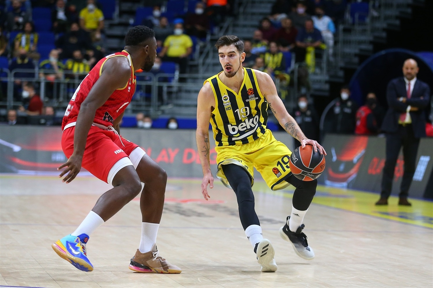 Zoco europeo: De Colo, a ASVEL; Rolands Smits, ¿rumbo a Zalgiris?