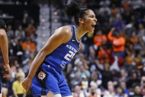 Final WNBA: Sun siguen vivas tras el 105-76 con triple-doble de Alyssa Thomas