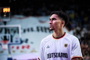 Maodo Lo: “Jugar junto a Schröder es un gran reto y aprendizaje a la vez”