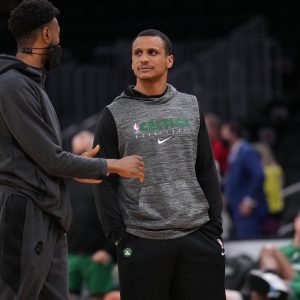 ¿Quién es Joe Mazzulla? El nuevo entrenador de Celtics buscará traer un nuevo anillo