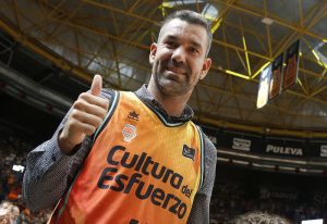 El 17 de Rafa Martínez ya está en lo más alto de la Fonteta